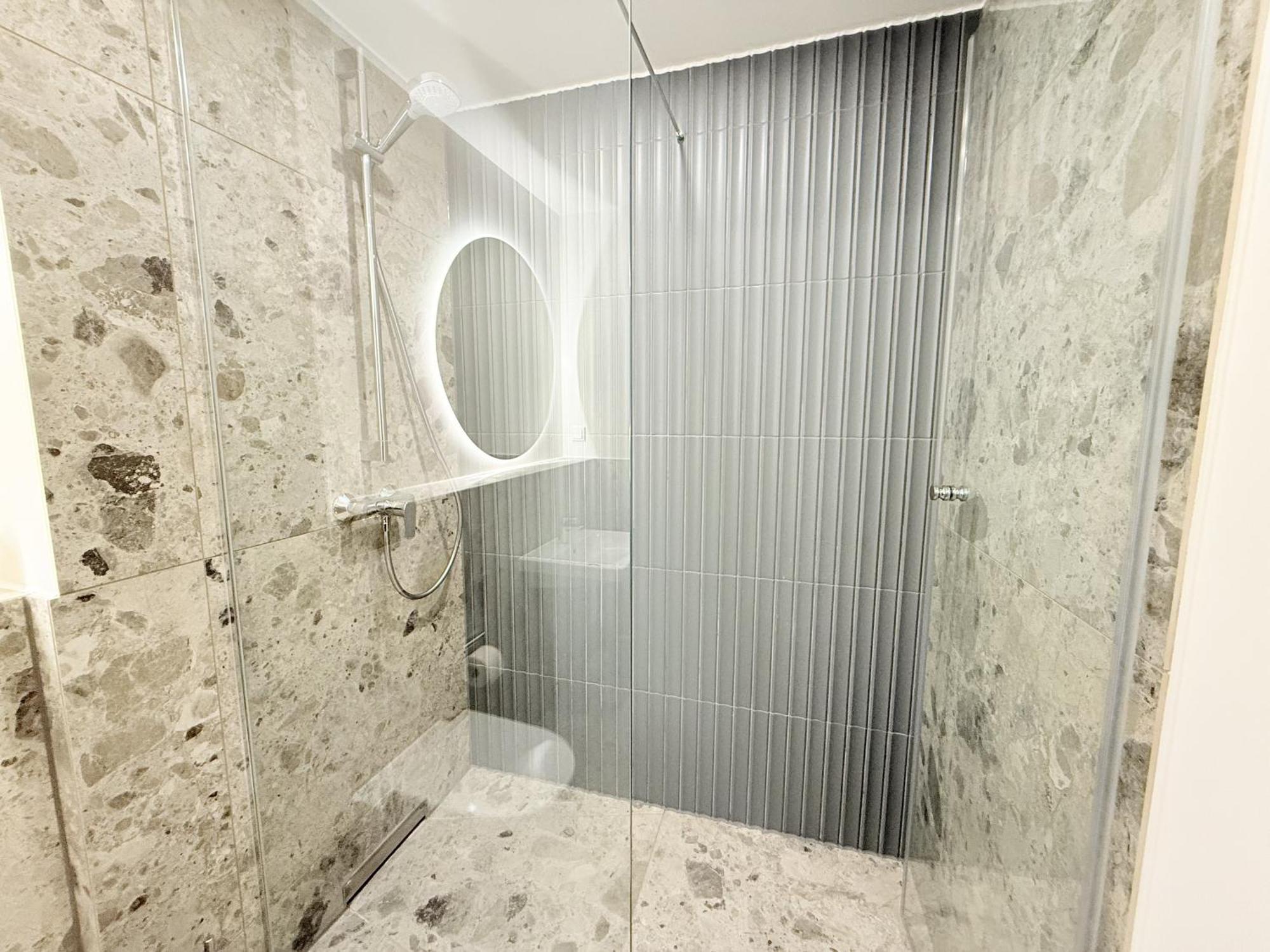 Stayzz By Homyzz - Modern Studios Alsterdorf -Winterhude- Stadtpark Hamburgo Exterior foto
