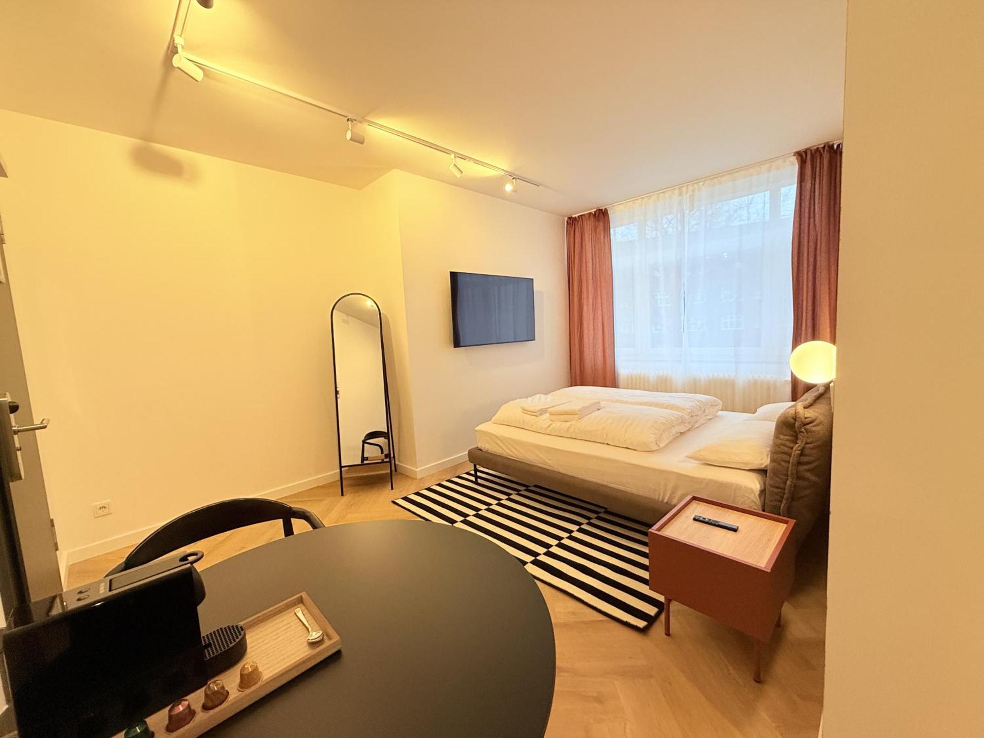 Stayzz By Homyzz - Modern Studios Alsterdorf -Winterhude- Stadtpark Hamburgo Exterior foto
