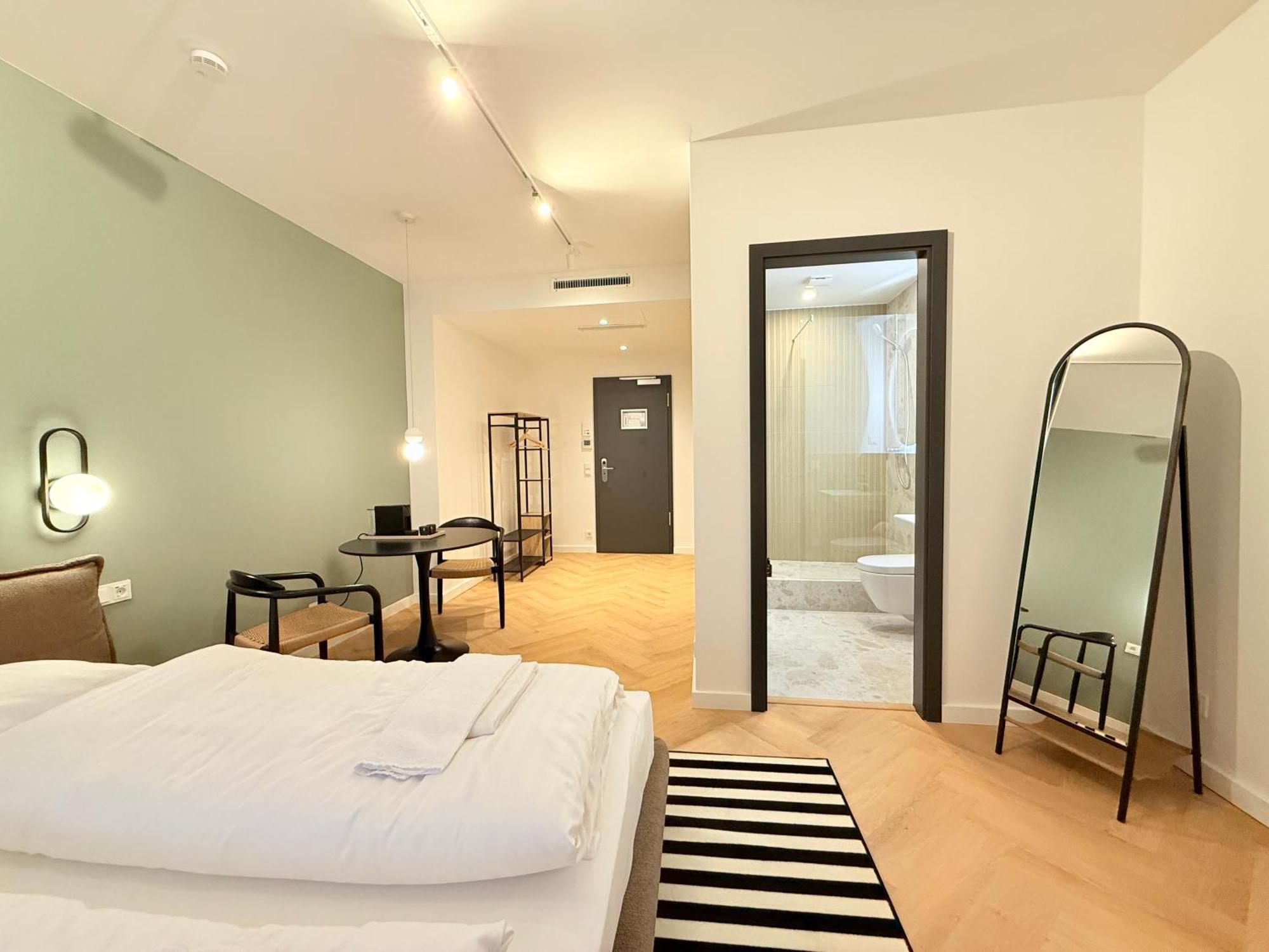Stayzz By Homyzz - Modern Studios Alsterdorf -Winterhude- Stadtpark Hamburgo Exterior foto