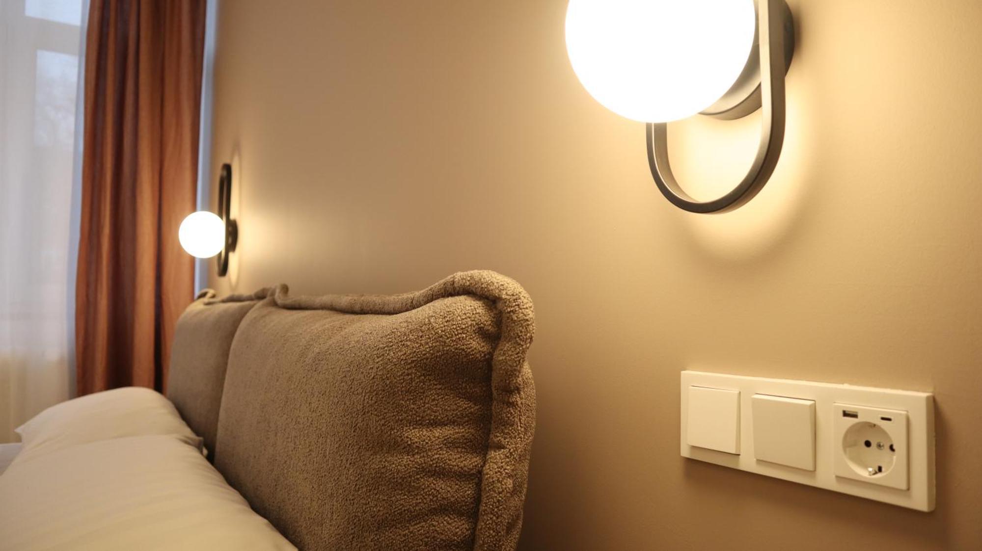 Stayzz By Homyzz - Modern Studios Alsterdorf -Winterhude- Stadtpark Hamburgo Exterior foto