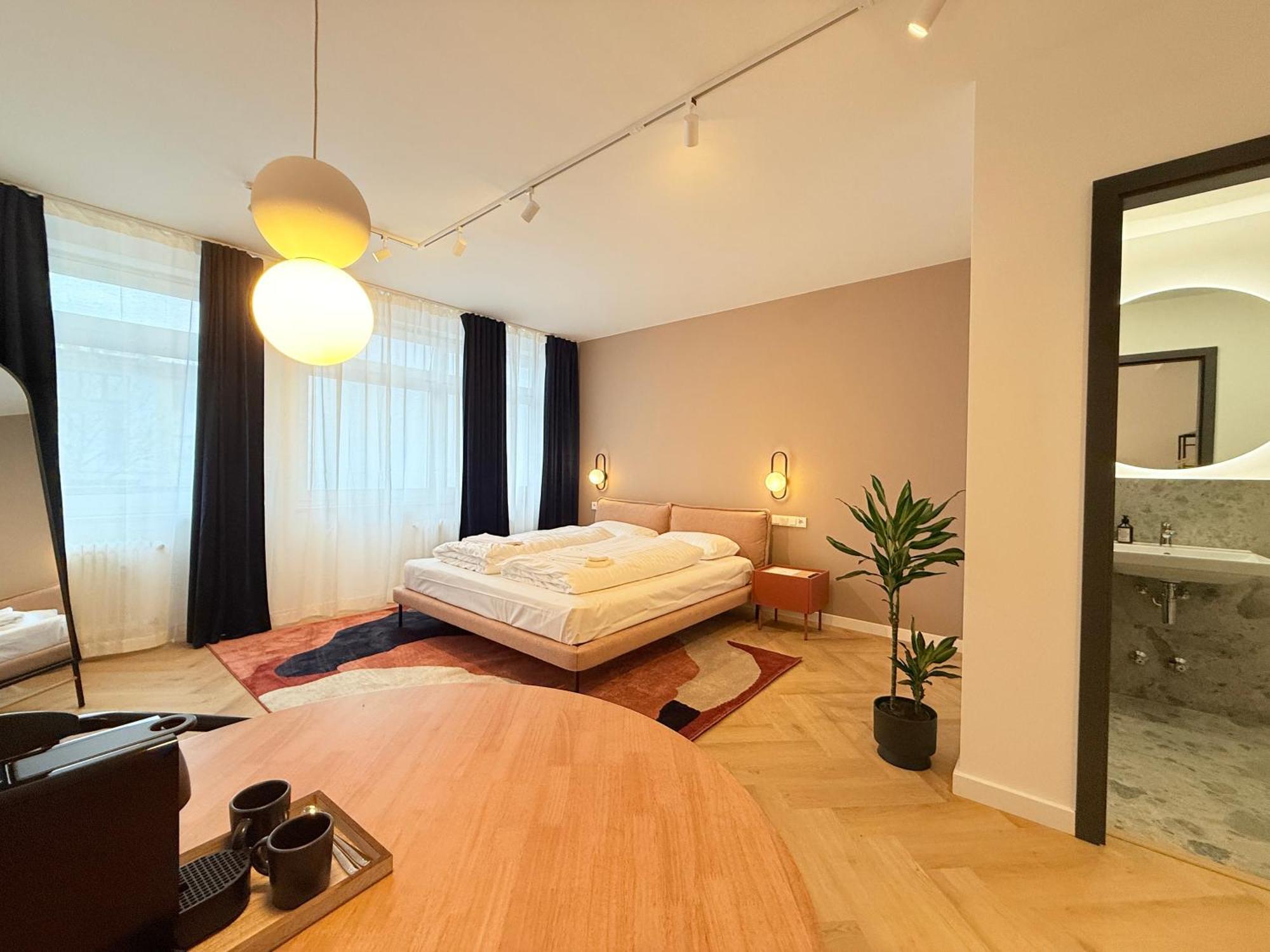 Stayzz By Homyzz - Modern Studios Alsterdorf -Winterhude- Stadtpark Hamburgo Exterior foto
