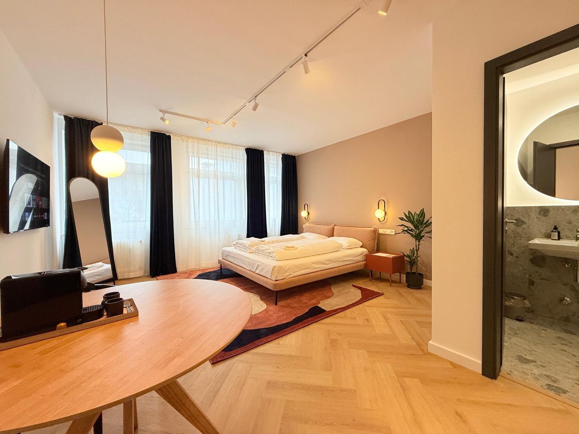 Stayzz By Homyzz - Modern Studios Alsterdorf -Winterhude- Stadtpark Hamburgo Exterior foto