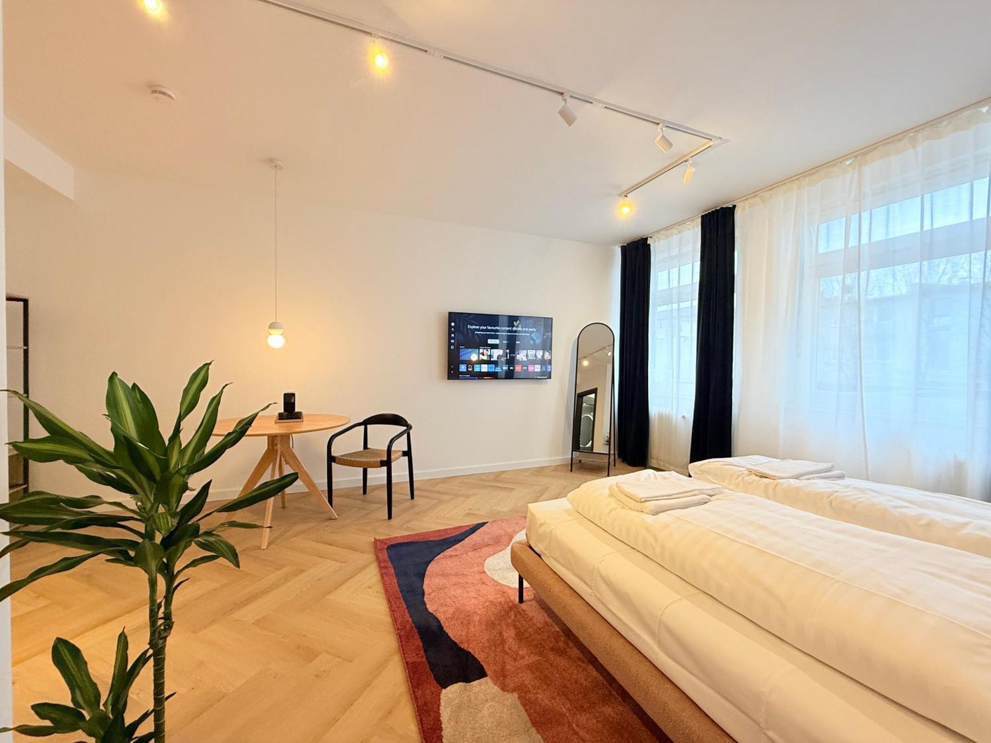 Stayzz By Homyzz - Modern Studios Alsterdorf -Winterhude- Stadtpark Hamburgo Exterior foto