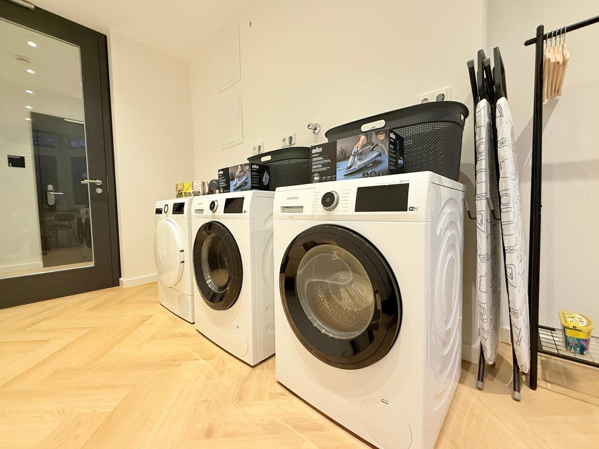 Stayzz By Homyzz - Modern Studios Alsterdorf -Winterhude- Stadtpark Hamburgo Exterior foto